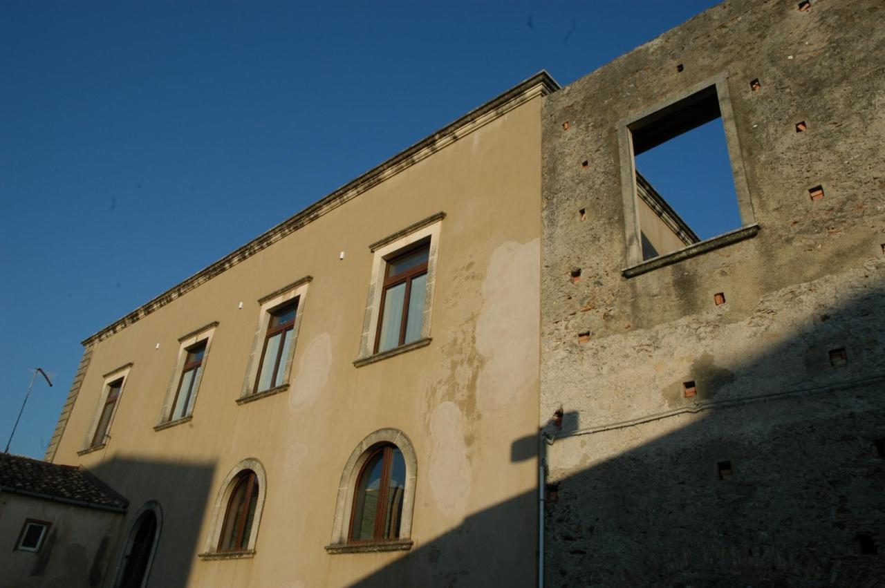Castello D'alcontres 3 Stelle 3* Nizza di Sicilia